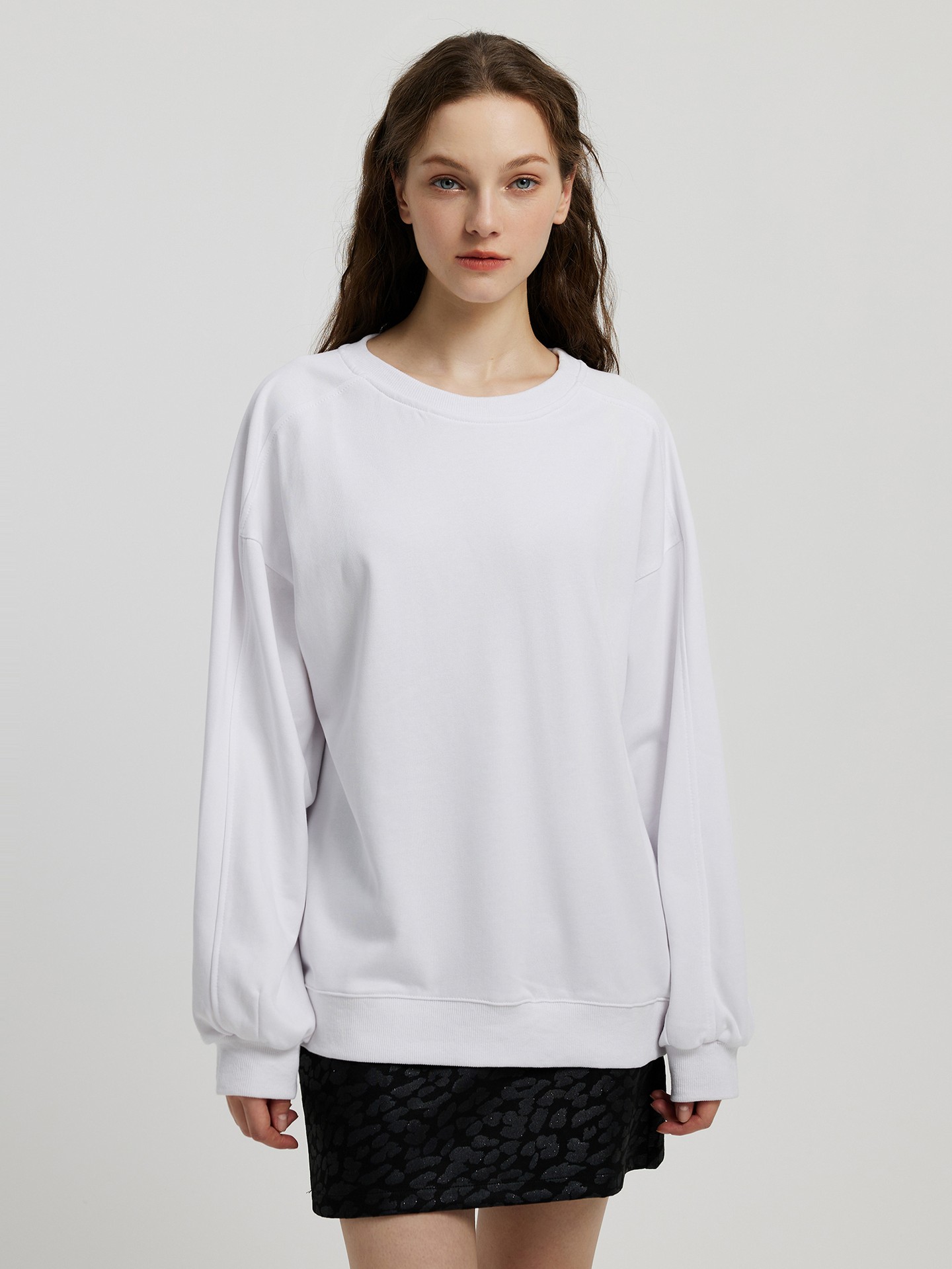 Oversized white store sweatshirt womens