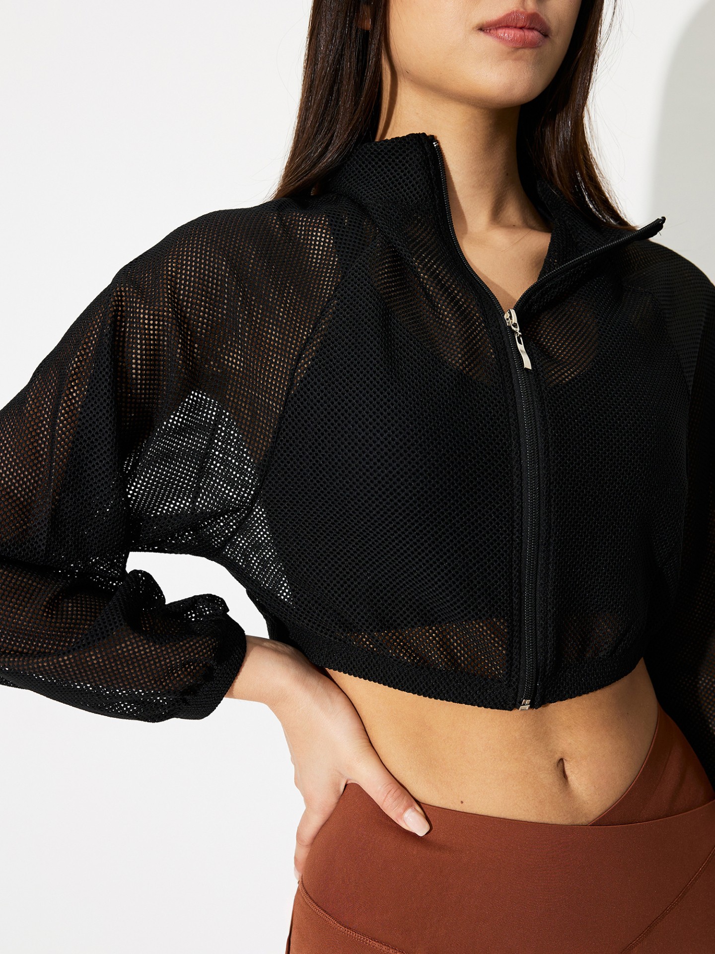 Mesh Sheer Cropped Sports Jacket丨Urbanic