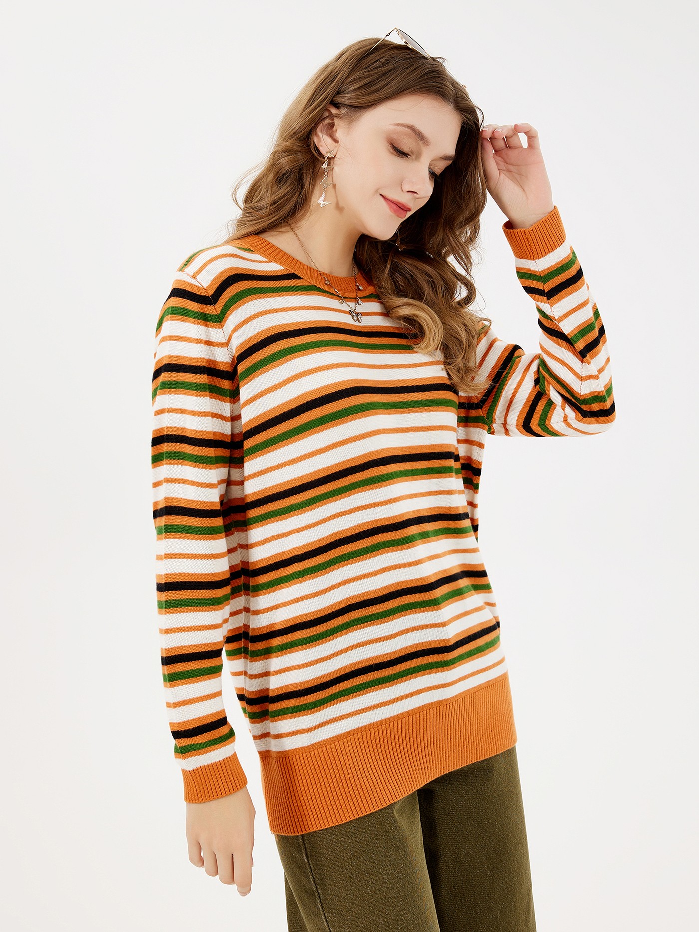 Simplicity Pullover Sweater Urbanic Most Favourite