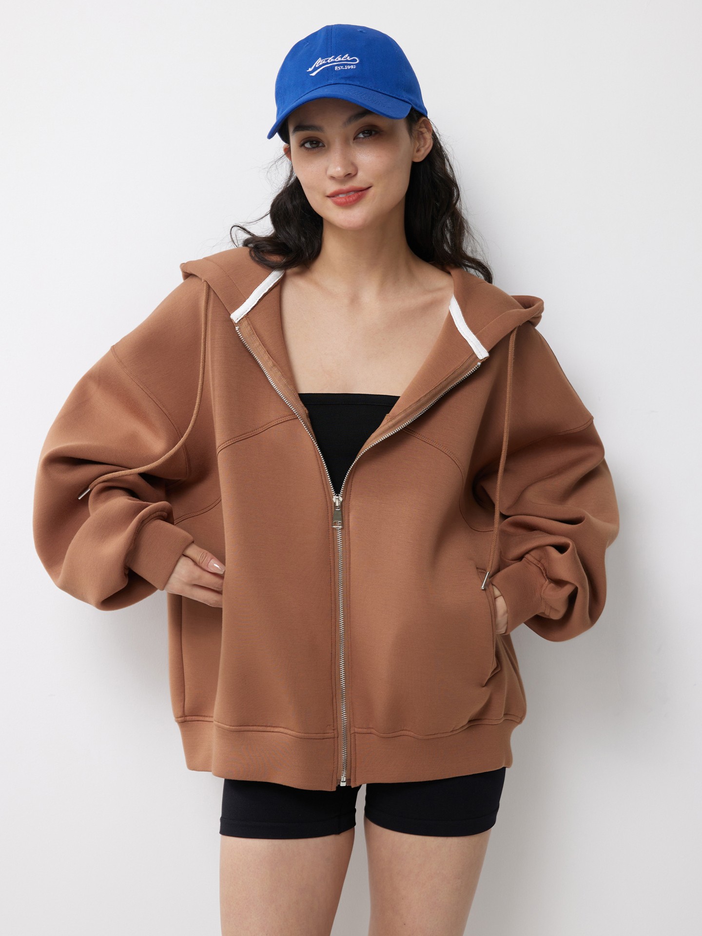 Oversized cheap hooded sweatshirt