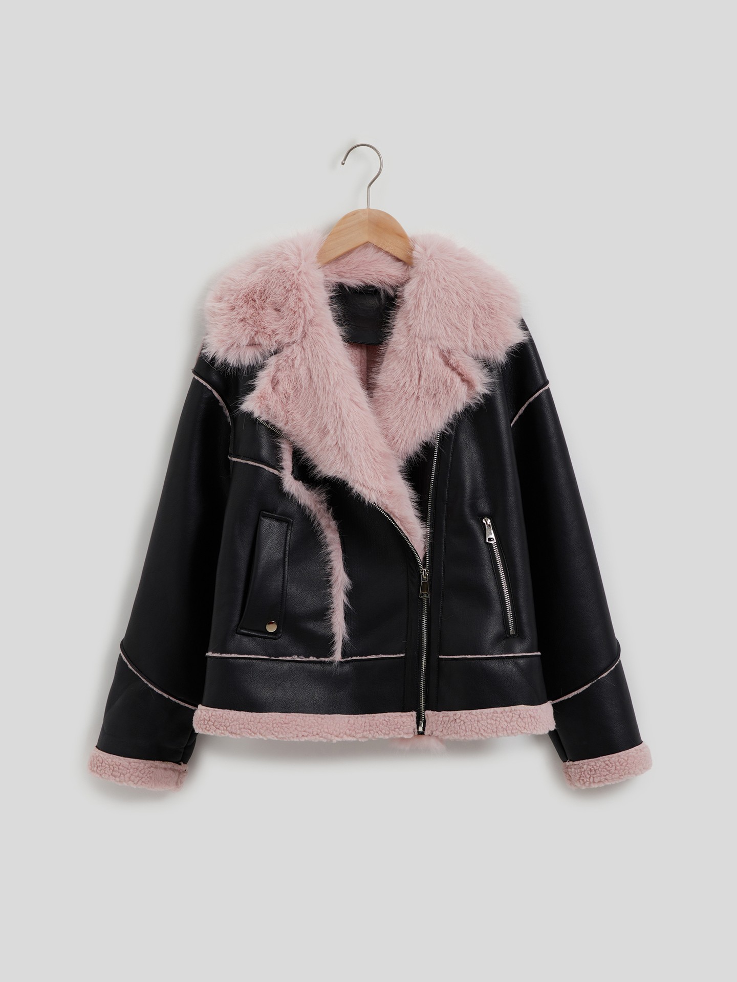 Hot Pink Fur Coat  Pink fur coat, Hot pink fur coat, Fur coats women