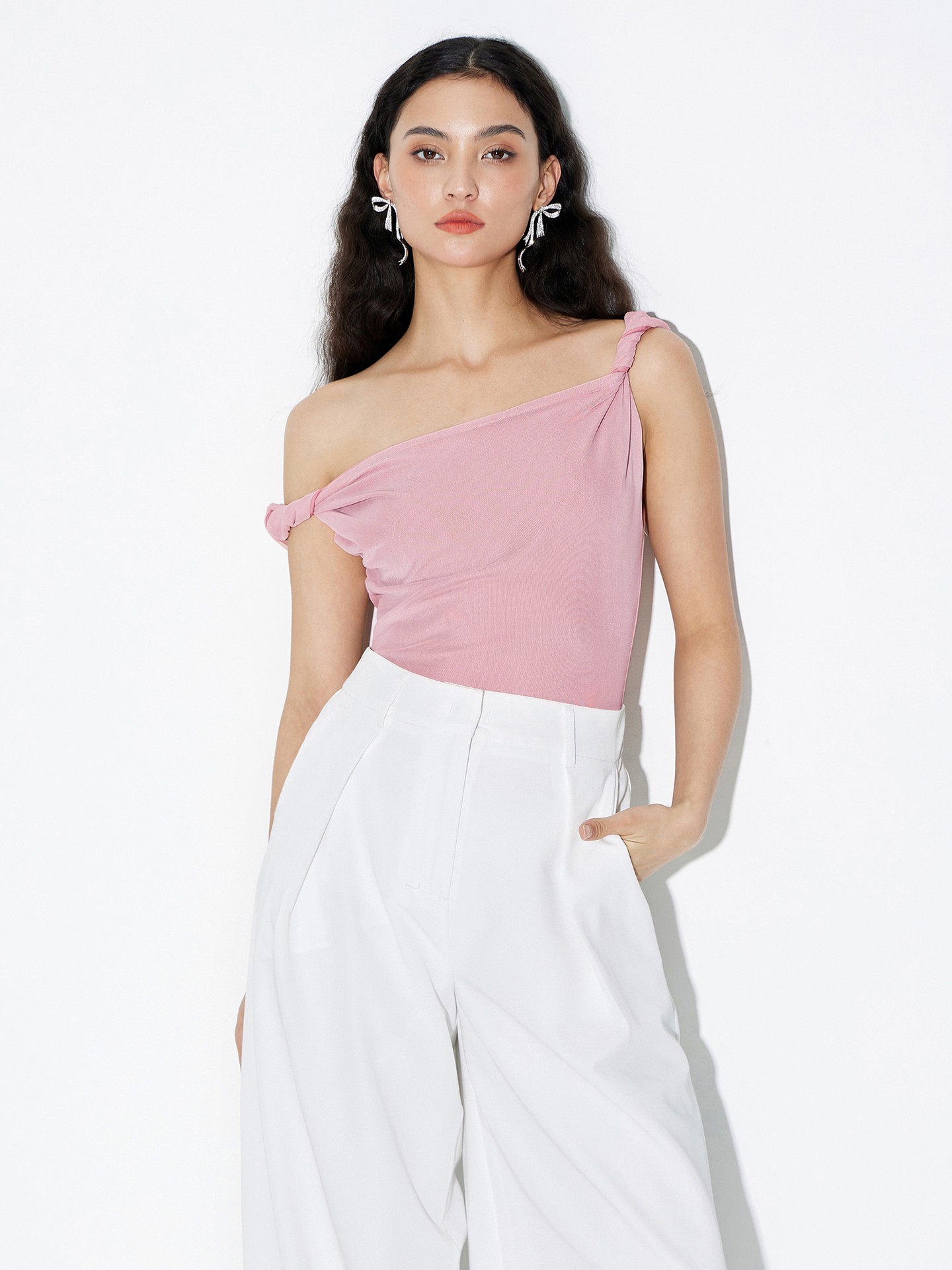 One Shoulder Twisted Detail Top Urbanic Most Favourite