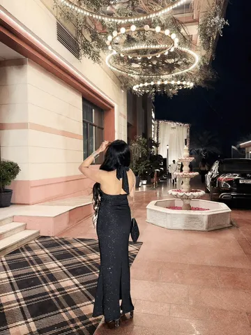 Backless Cocktail Dress | Savana | Bestsellers
