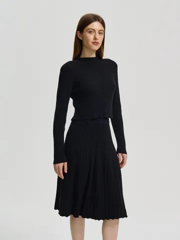 Urbanic - Fashion from London. Future Bright